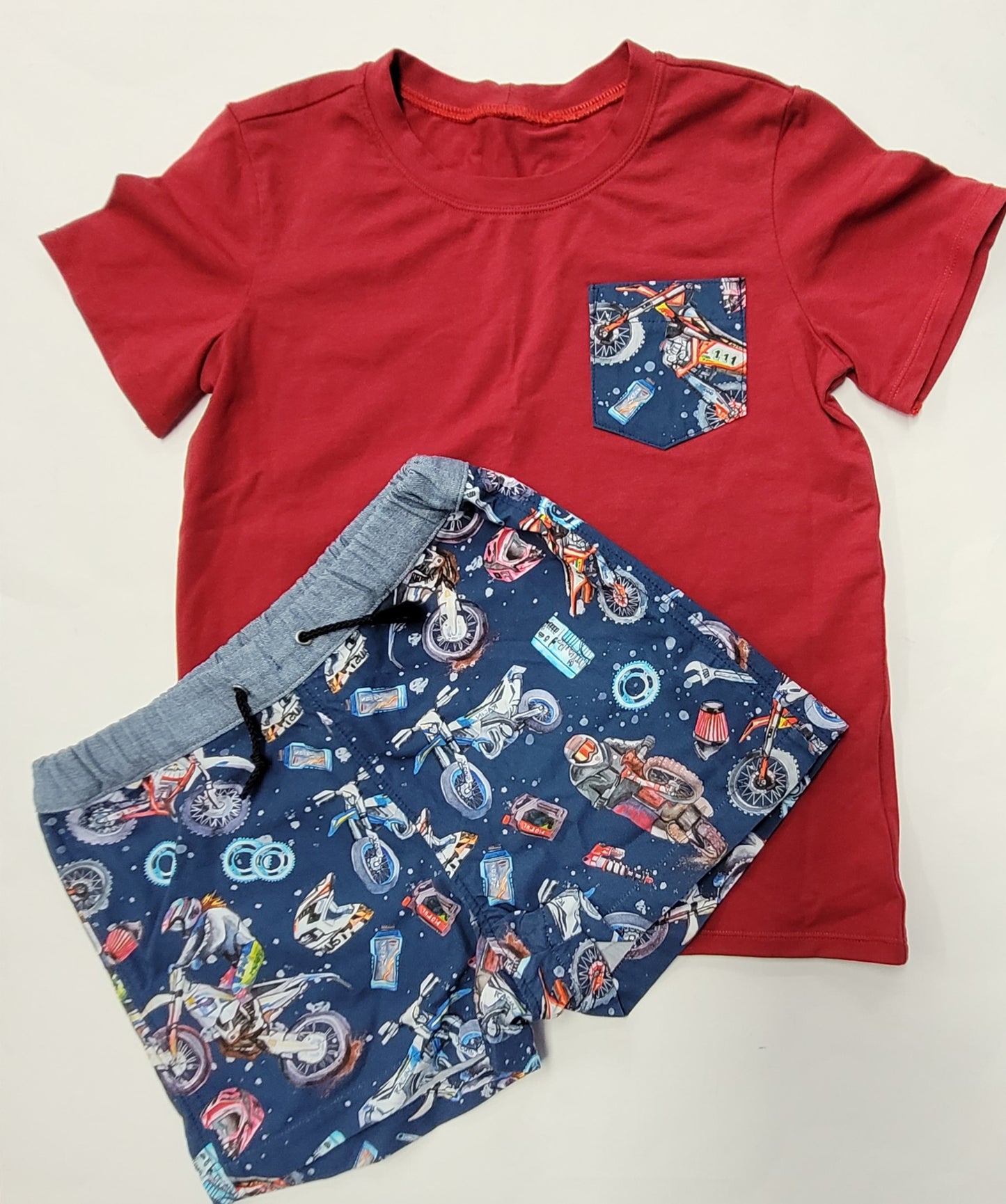 T-shirt and Short Set - Size 5