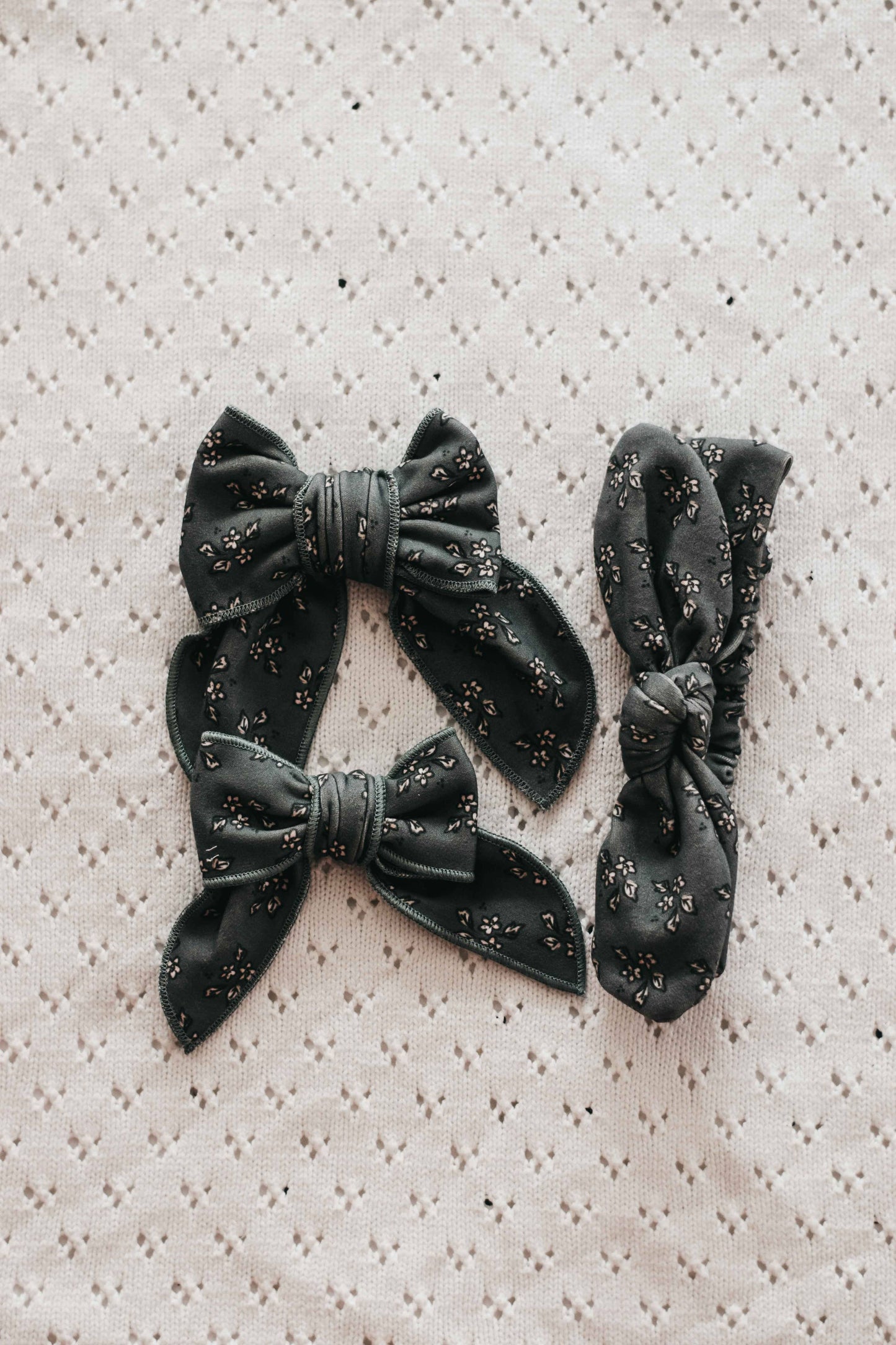 Bows: April Floral: Mini Bow