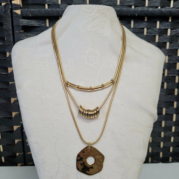 Necklaces - Lot 1