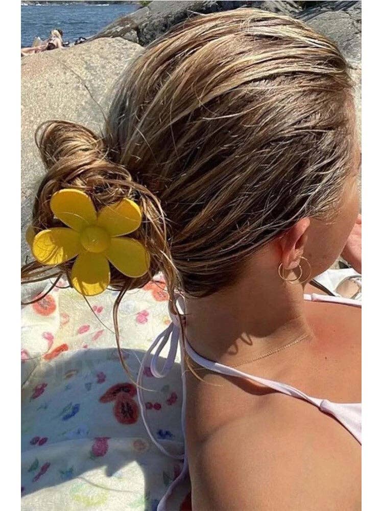 Claw Clip -- Flower - Sunshine Yellow