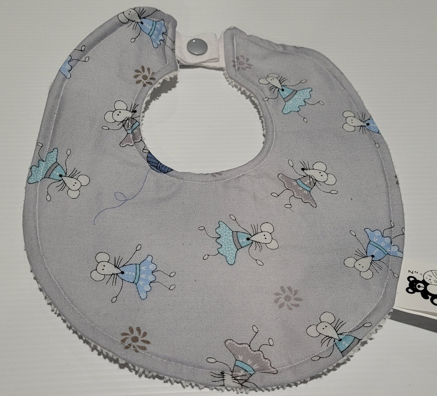 Small Round Bib