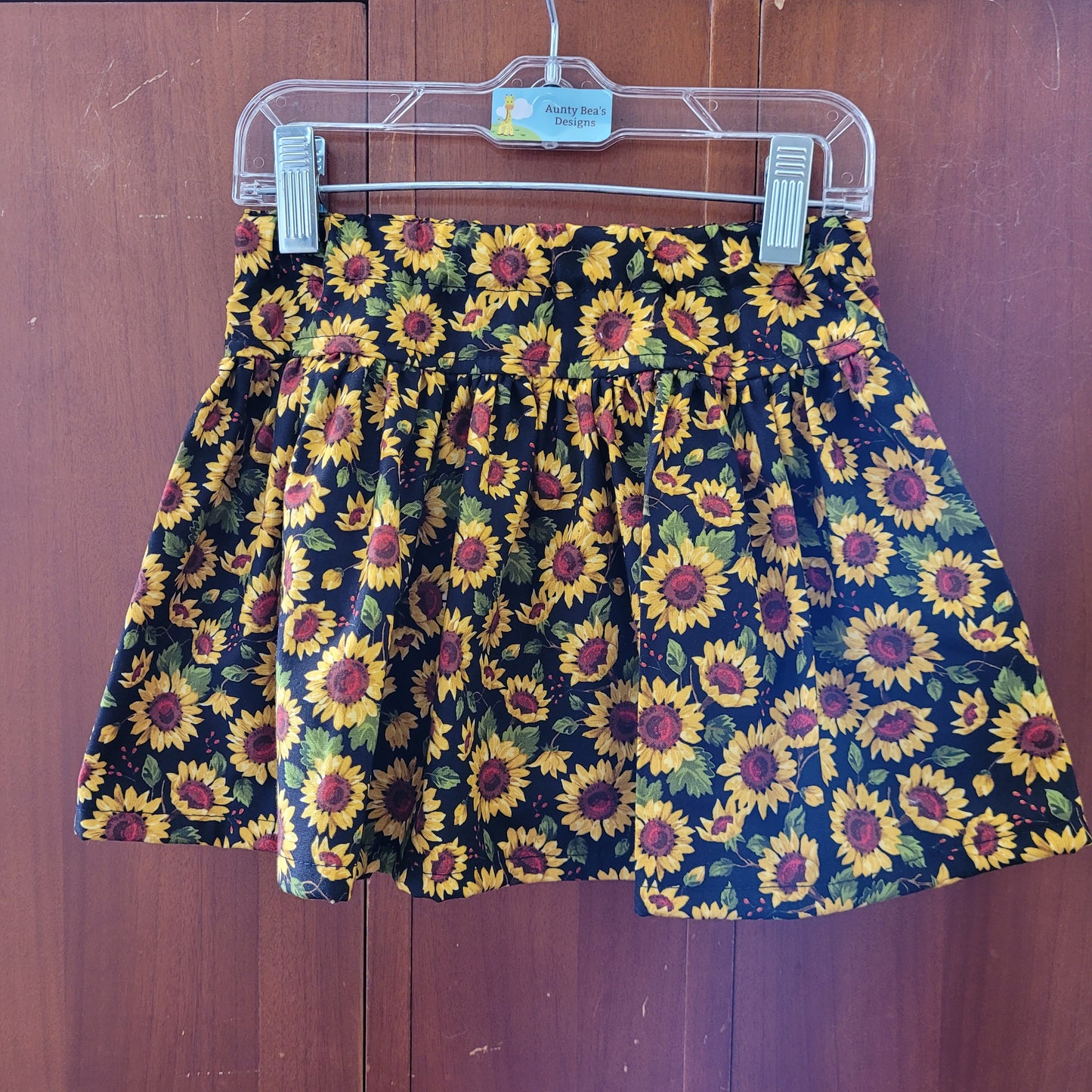 Girls Skirt - Size 4