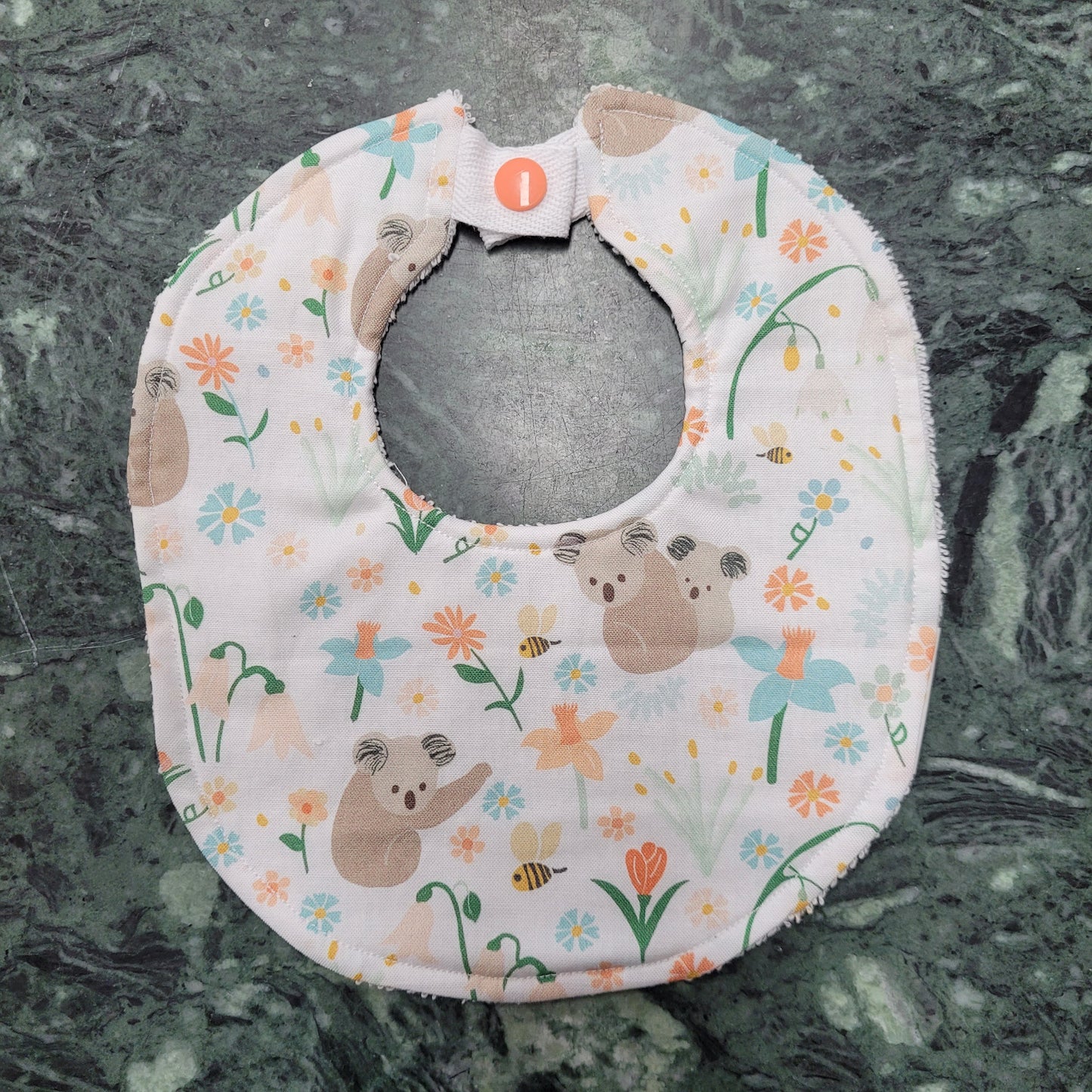 Small Round Bib