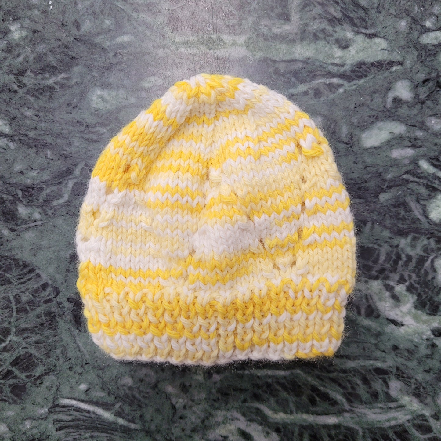 Knitted Beanies - premmie to 3 months