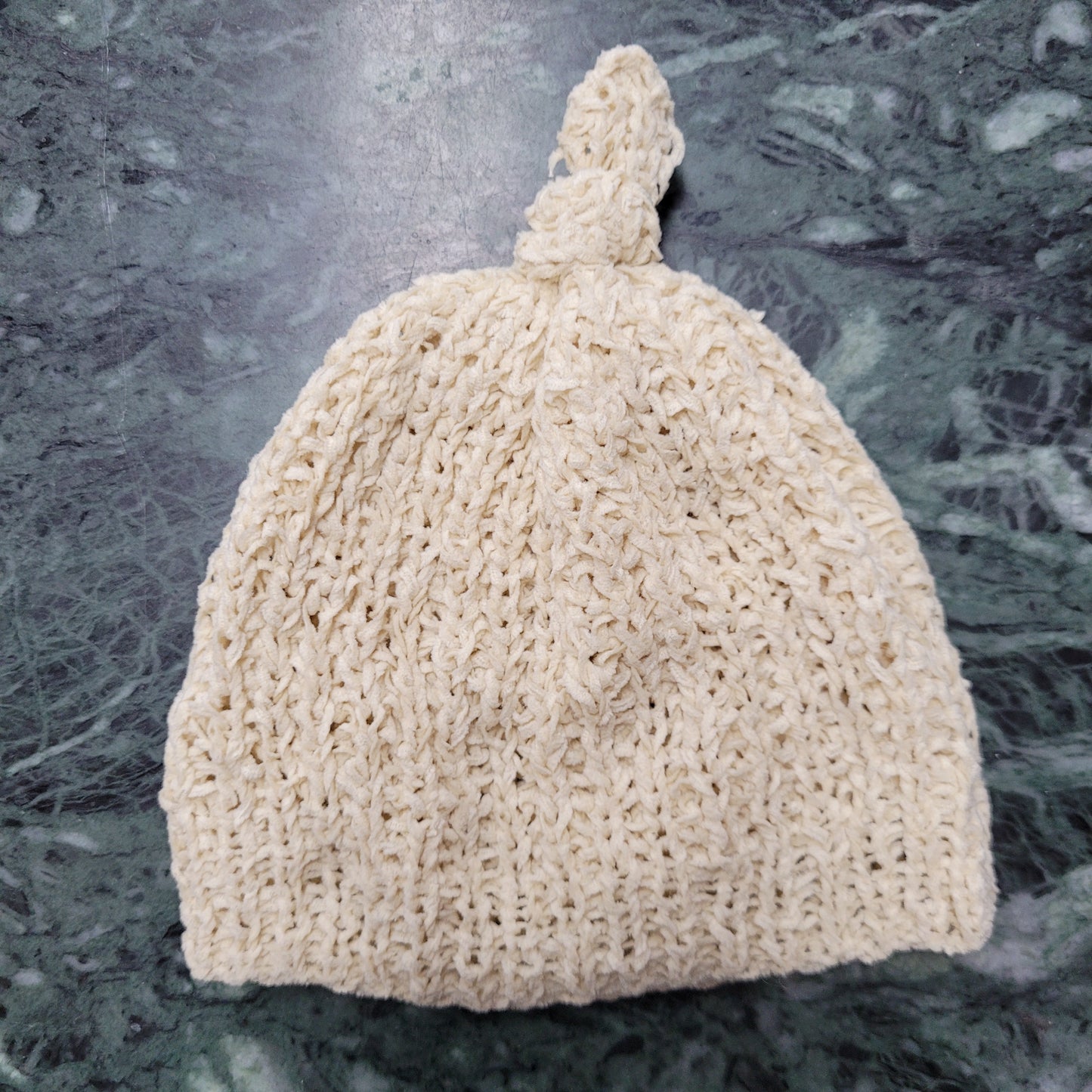 Knitted Beanies - premmie to 3 months