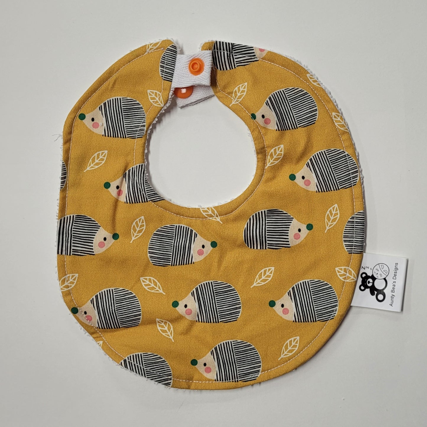 Small Round Bib