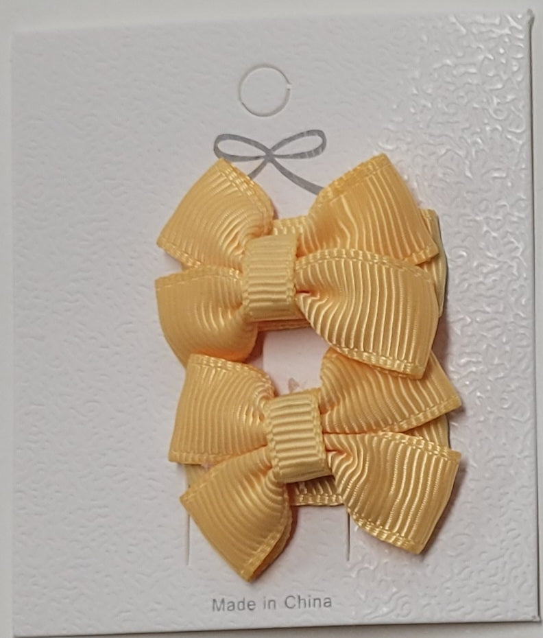 Tiny Hair Bows