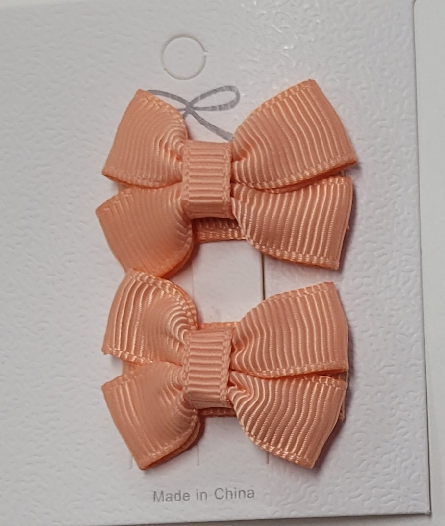 Tiny Hair Bows
