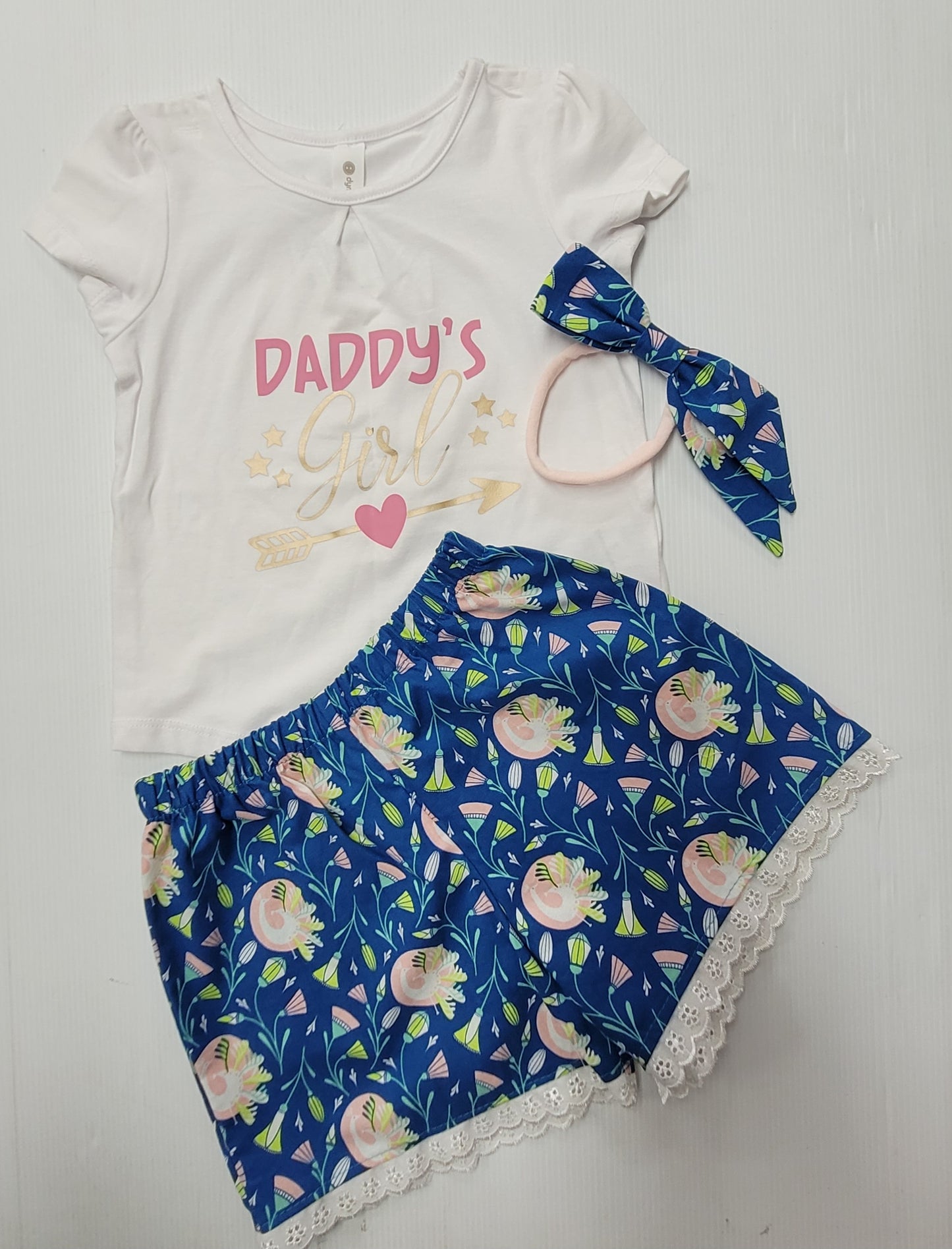Girls T-shirt and Short Set - size 1