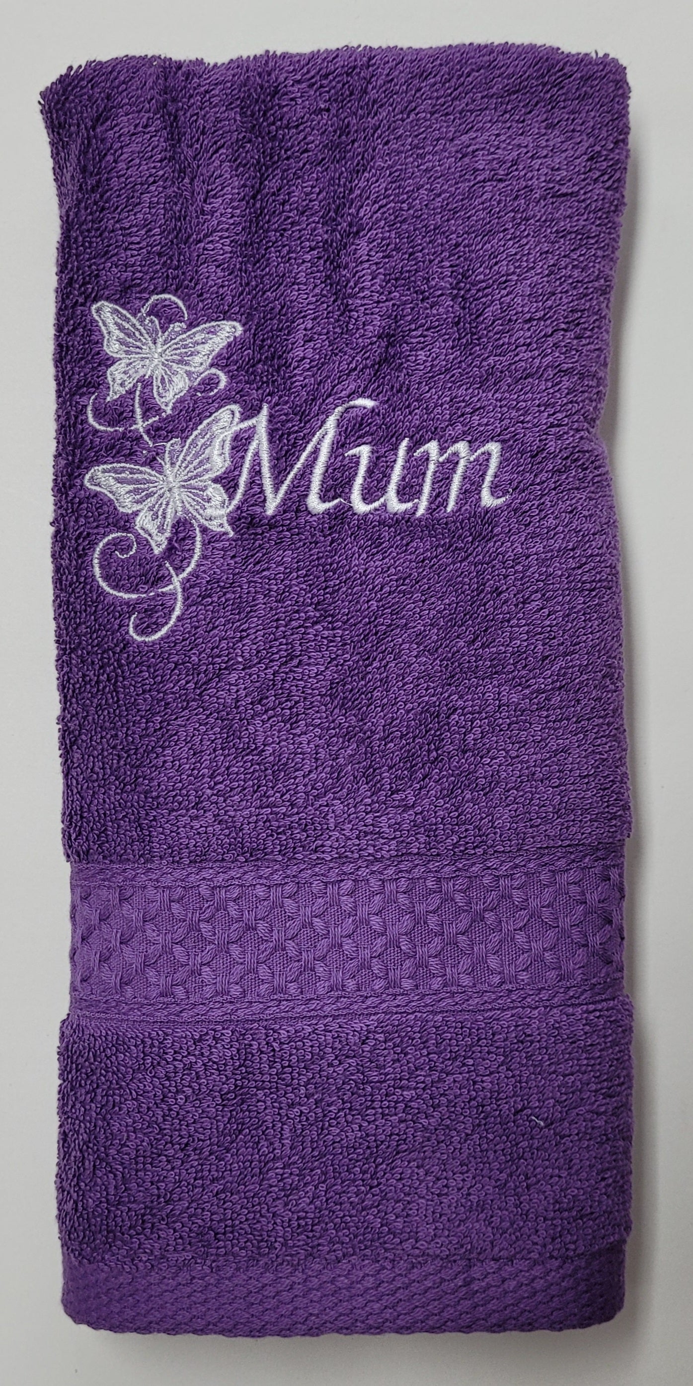 Embroidered Hand Towels - Mum