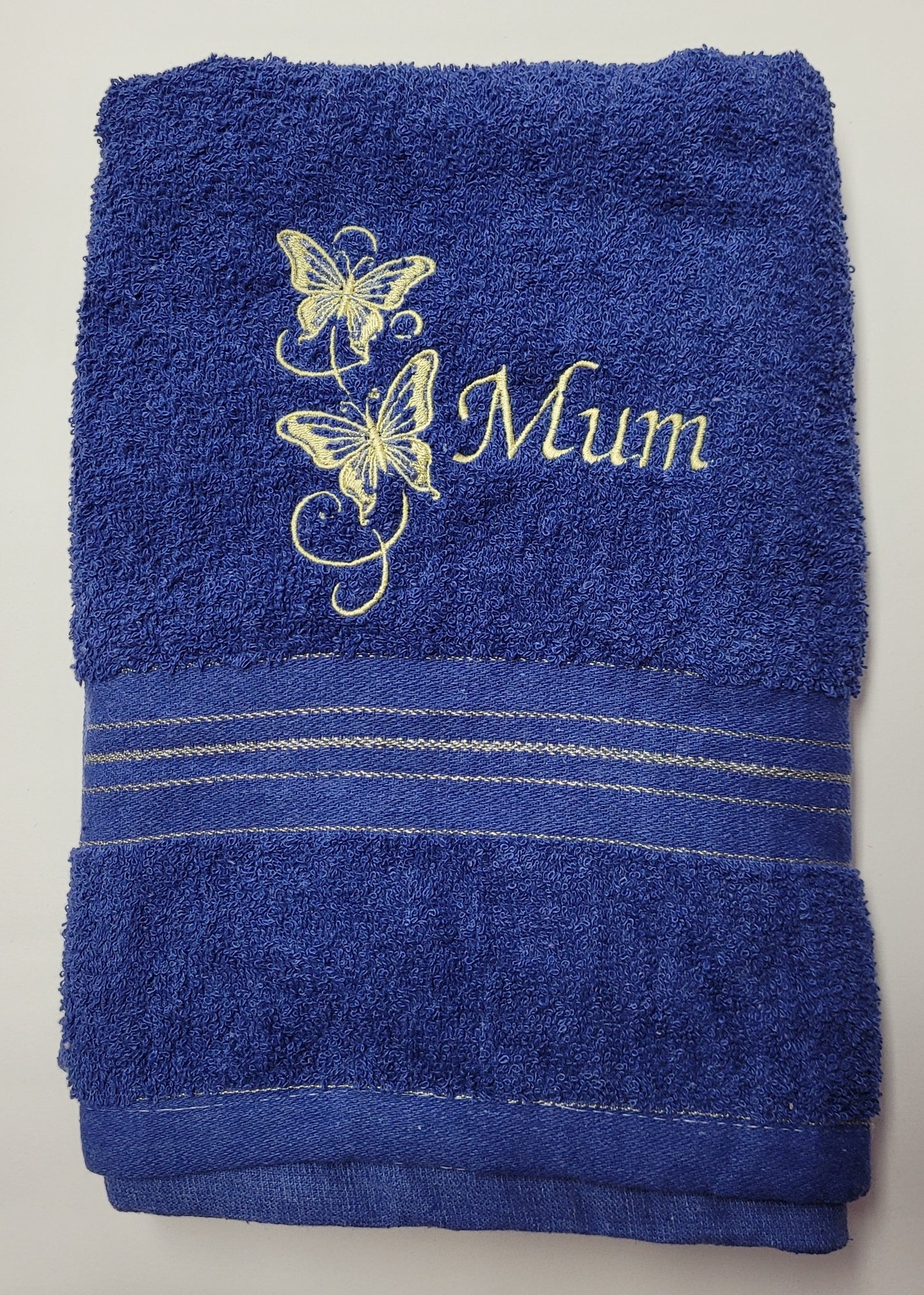 Embroidered Bath Towel - Mum