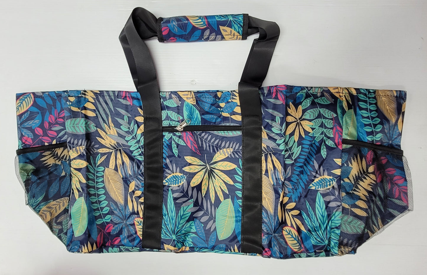 Deluxe Beach Tote Bags