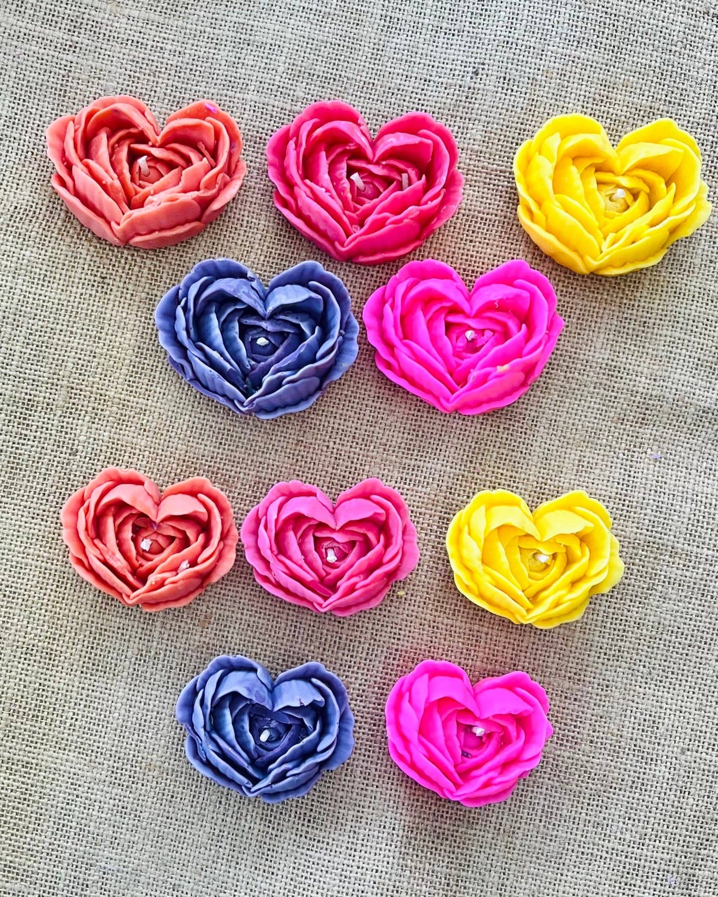 Peony Heart Candle: Red / Medium Peony