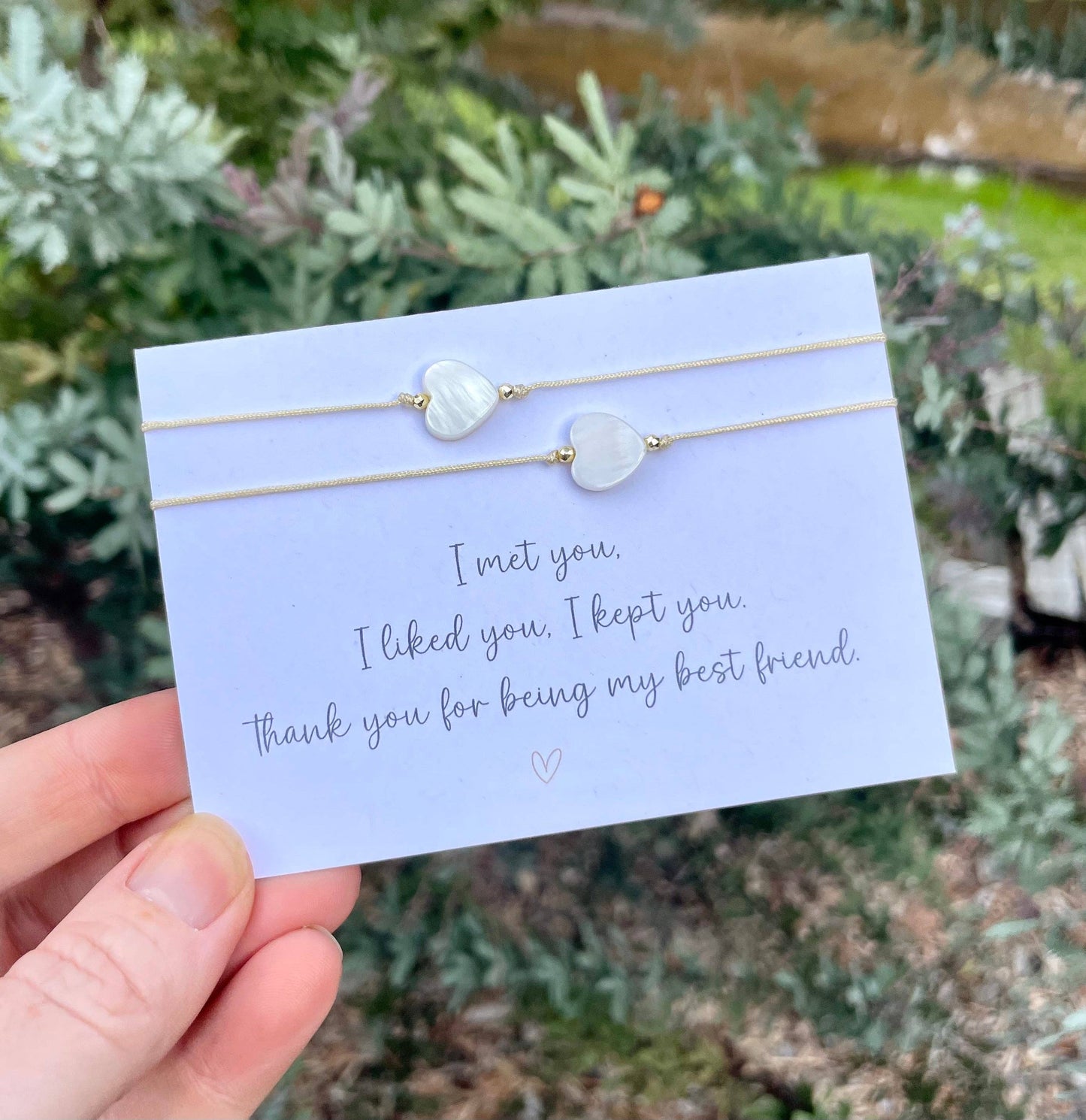 Best Friend Friendship Bracelet Card: String of pearls