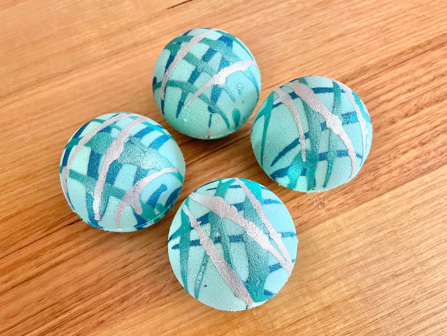 Bali Breeze Goat Milk Bath Bomb: Shrink Wrapped