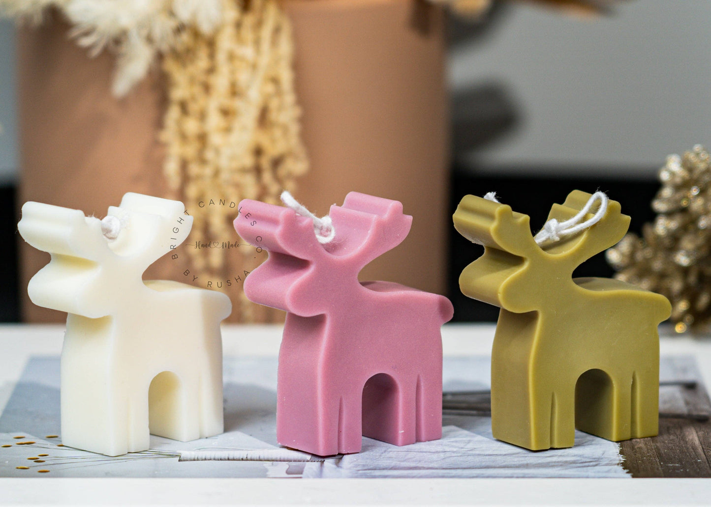 Small Reindeer | Christmas Candle: Pink / Unscented