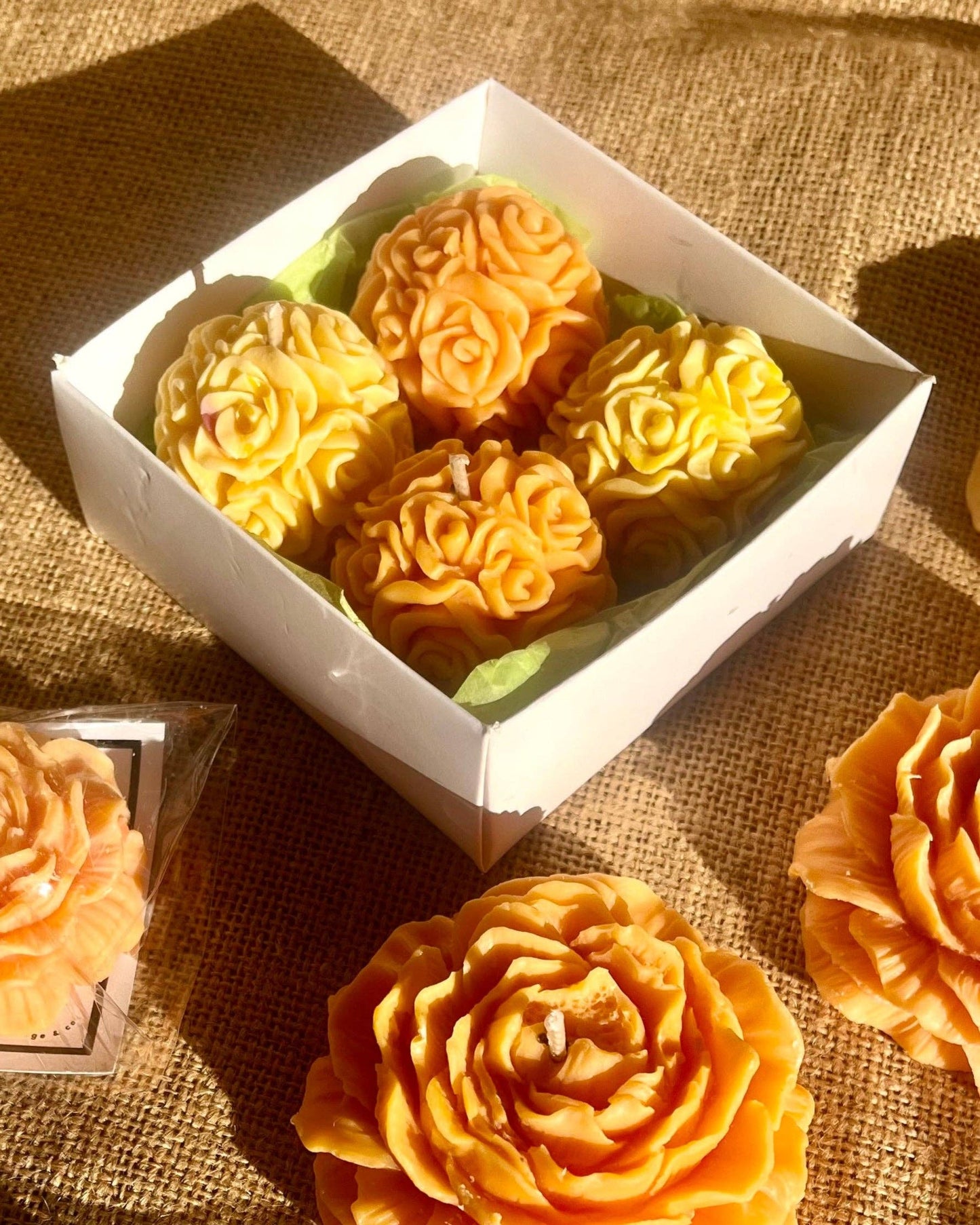 Festival Bloom – Marigold Flower Candle: Yellow / Mini
