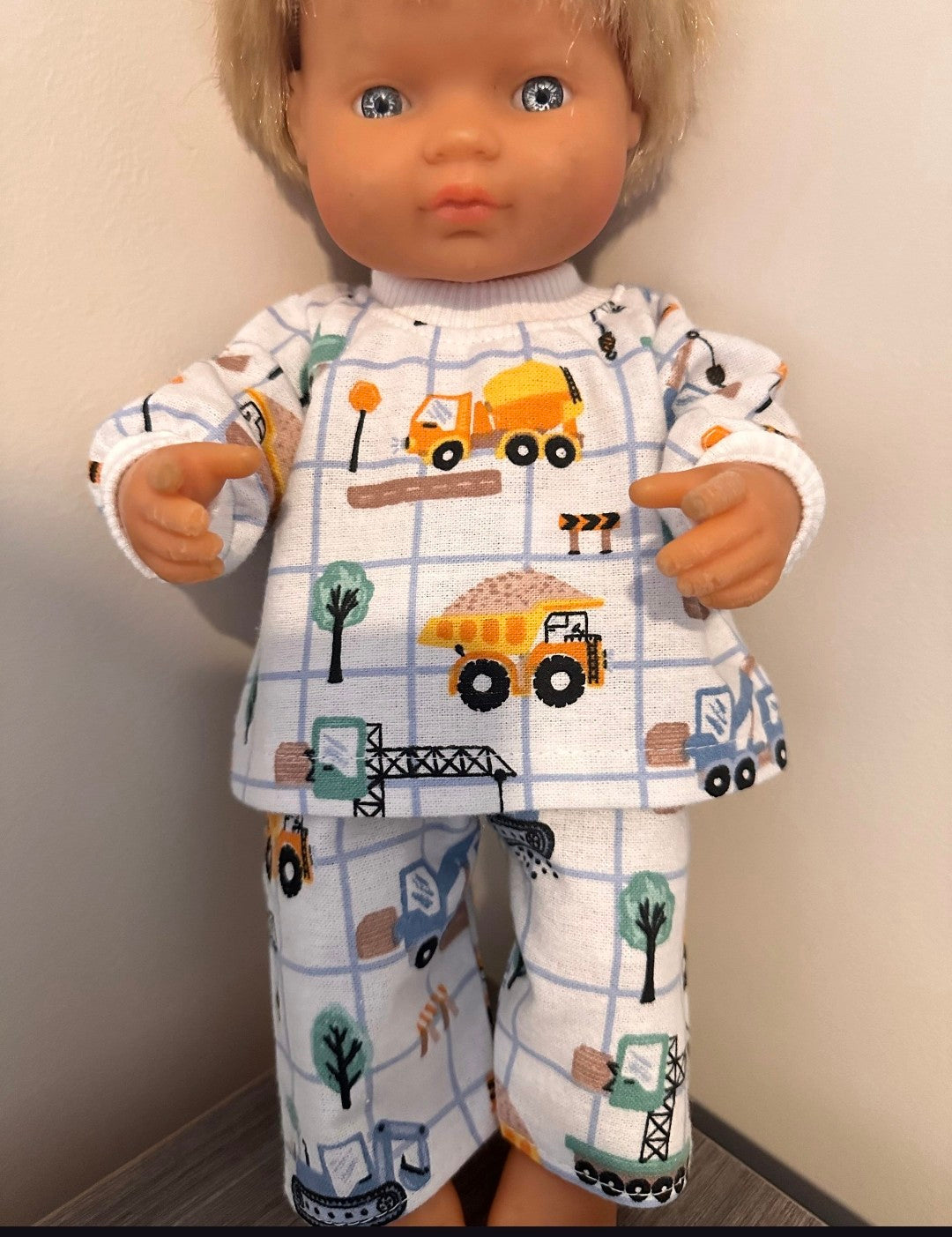 38cm Miniland Doll Clothes - 2 Piece, Lot 2