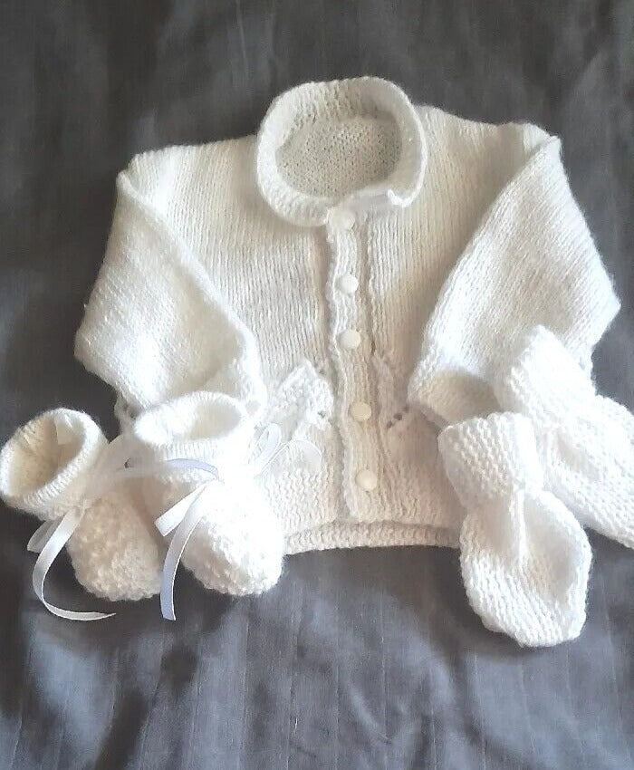 3 pce knitted baby set