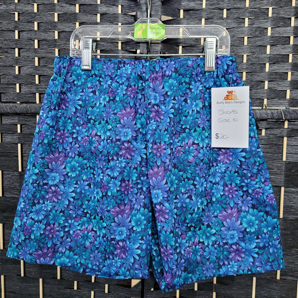 Shorts - Size 10