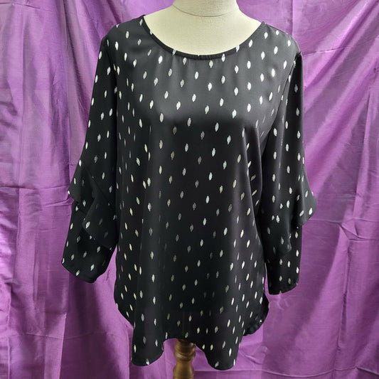 Black top with silver spots