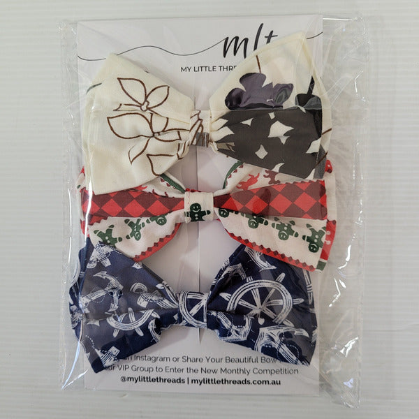 Floral Bow Hair clips on Card