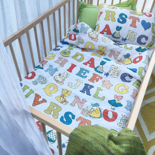 Bambini cot quilt and pillow case