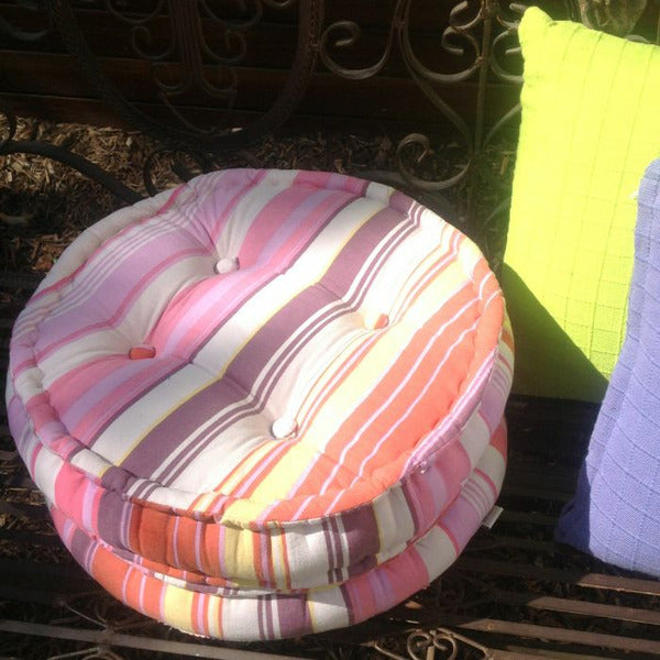 40cm Padded Round Cushion