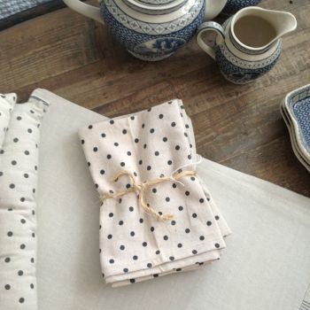 Polkadots Napkins - Set of 4